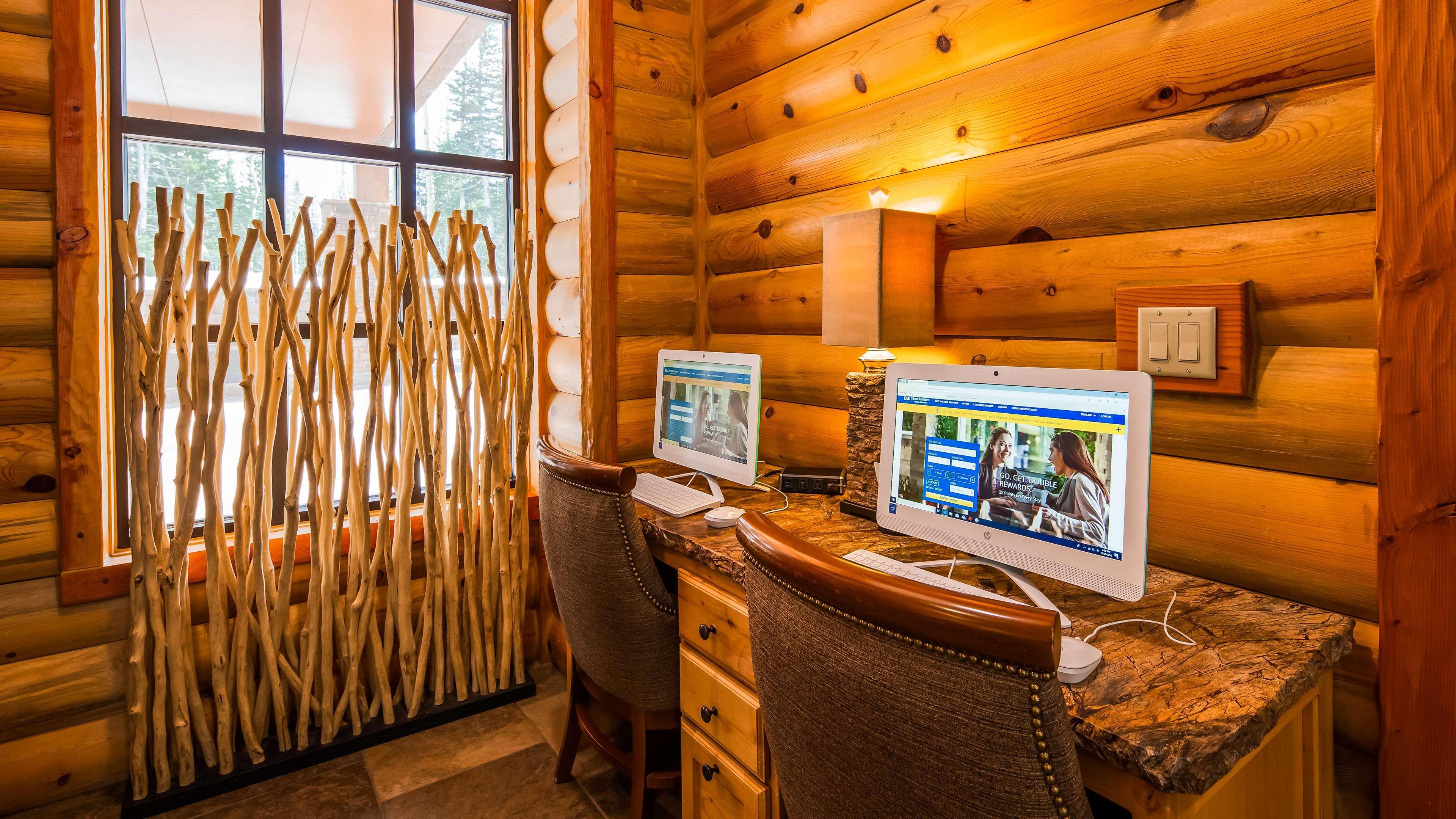 Best Western Plus Green Mill Village Hotel & Suites Arcola Bagian luar foto